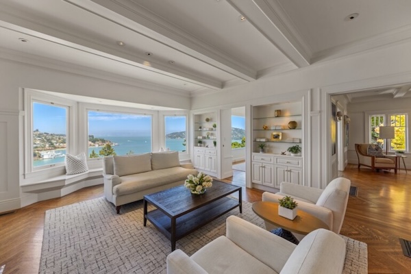 Iconic Belvedere View Estate