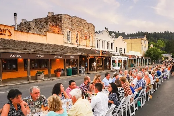 The Calistoga Harvest Table