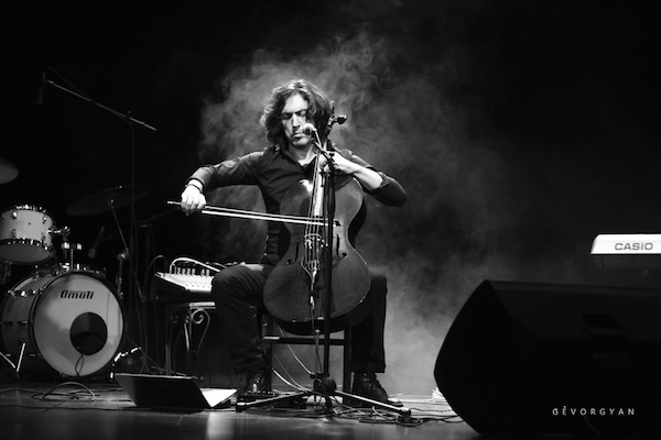 Cello player